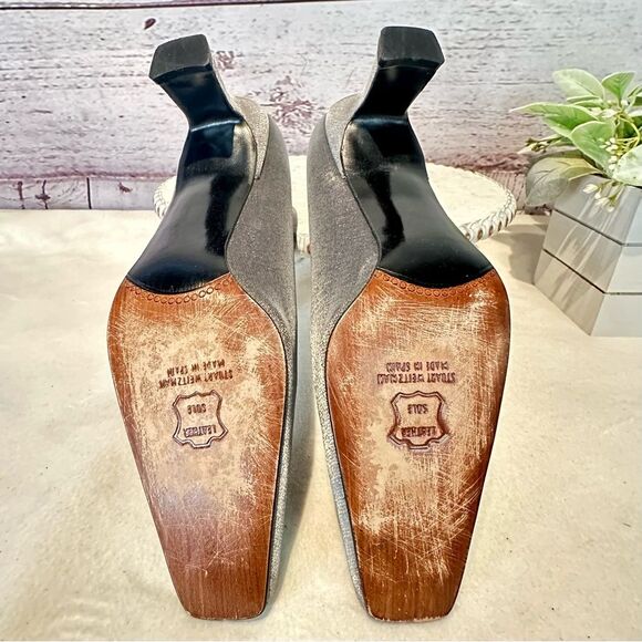 Stuart Weitzman Trending Metallic Silver Shoe Pump 2” Kitten Spool Heel Size 8.5 - Picture 10 of 13